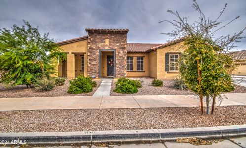 21114 Misty Ln, Queen Creek, AZ 85142-5063