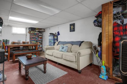 477 Summit St, Marion OH  43302-5229 exterior