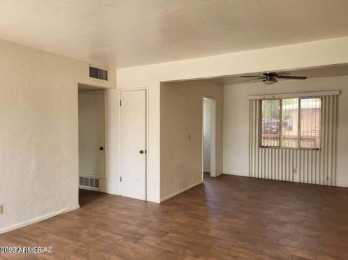 320 Campbell Ave, Tucson AZ 85718-1304 exterior