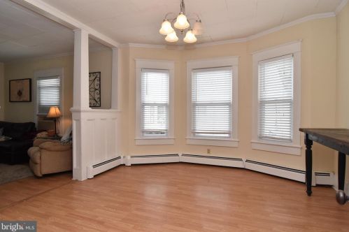 209 Delaware Ave, Harrington DE  19952-1236 exterior