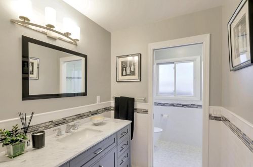 1532 Carmel Dr, San Jose CA  95125-1831 exterior