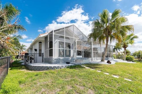 3605 Aruba Ct, Punta Gorda FL 33950-8121 exterior