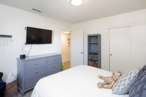 988 Magnolia Dr, Pismo Beach CA  93420-4233 exterior