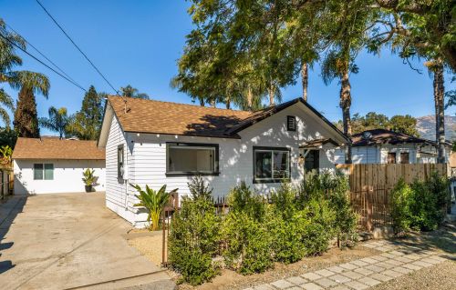 520 Arrellaga St, Santa Barbara CA  93103-2245 exterior