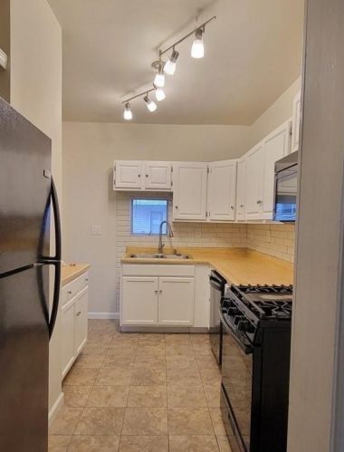 1641 Church St, Ambridge PA  15003-2239 exterior