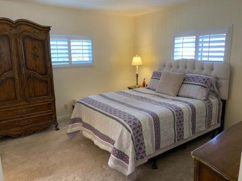 180 Overbrook Dr, Folsom CA  95630-1657 exterior