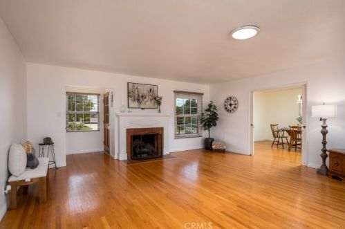 8219 California Ave, Whittier CA 90605-1519 exterior