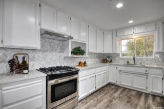 4350 Baywood Way, Sacramento, CA 95864-0814