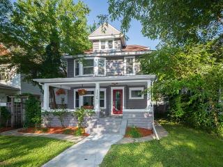 3328 Dupont Ave, Minneapolis MN  55412-2511 exterior