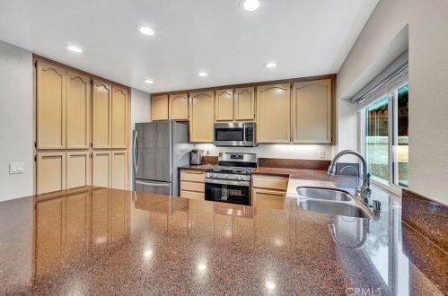 3 Regato, Trabuco Canyon CA  92688-3002 exterior