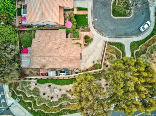 34 Christamon, Irvine CA 92620-1829 exterior