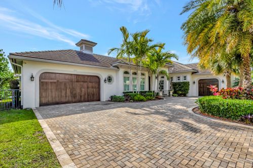 2138 Ascott Rd, West Palm Beach, FL 33408-2183