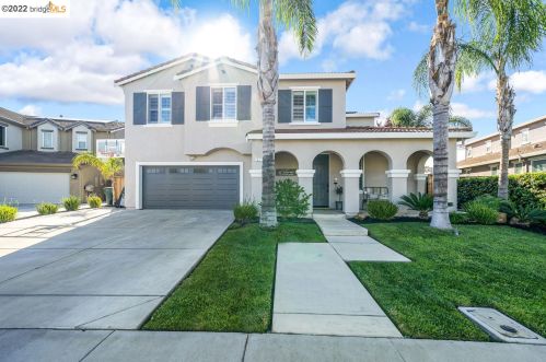 15 Solstice Ct, Oakley, CA 94561-1759
