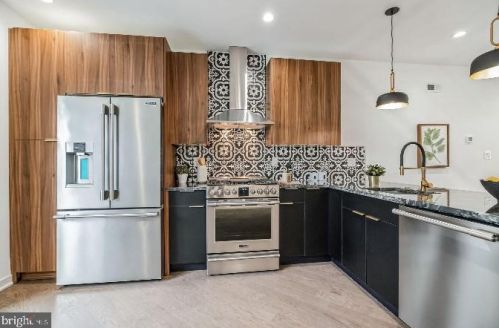 1127 Hancock St, Philadelphia PA  19123-1624 exterior
