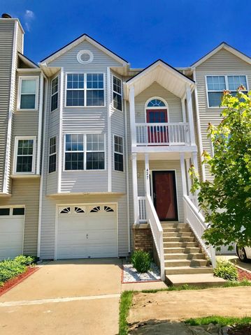 427 Windfield Pl, Lexington, KY 40517-4318