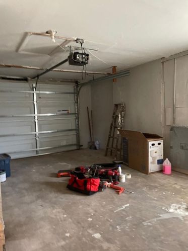 2912 Puma Dr, Tarpon Springs FL  34690-2913 exterior