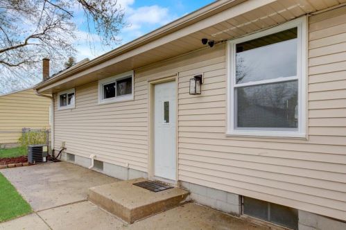 4117 67th St, Milwaukee WI  53220-3019 exterior