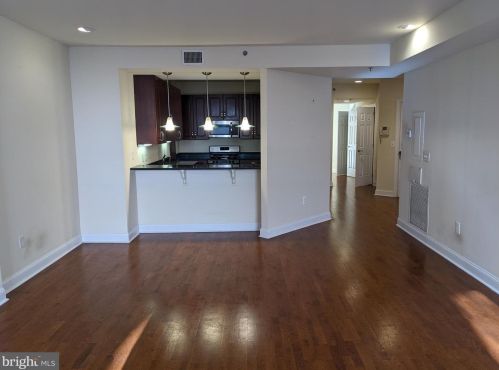 707 Chestnut St, Philadelphia, PA 19106-2322