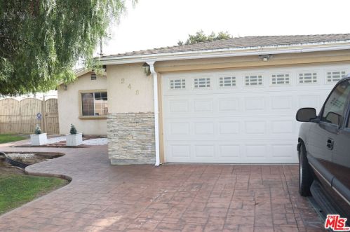 246 222nd St, Long Beach, CA 90745-3018