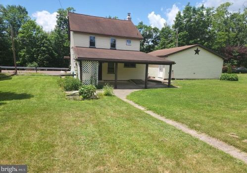 283 River St, White Haven, PA 18661-4020