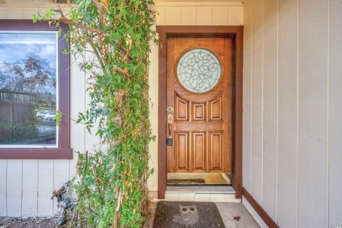 2364 Kipland Dr, Santa Rosa CA  95401-9141 exterior