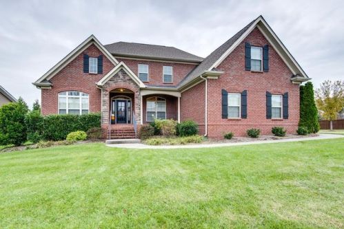 8216 Middlewick Ln, Nolensville, TN 37135-4002