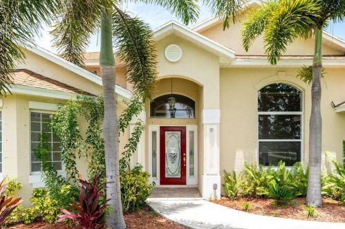 2402 Velarde St, Fort Pierce, FL 34953-2531