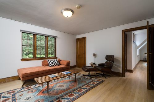 6578 Washington Cir, Milwaukee WI 53213-2460 exterior