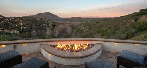 11205 Monticook Ct, San Diego CA  92127-3124 exterior