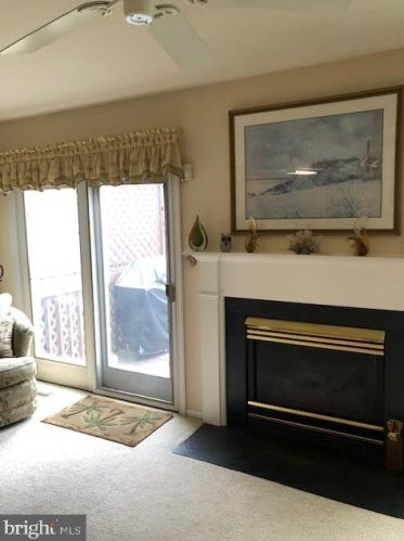 48 Lake Tahoe Cir, Bear DE  19701-3814 exterior