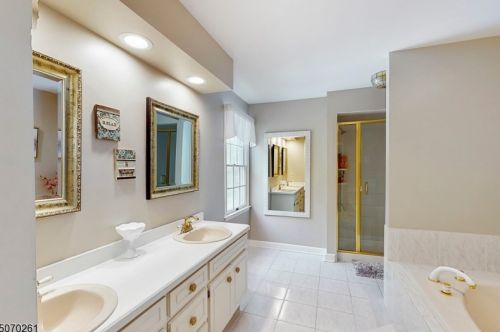 3 Country Ln, Califon NJ  07830-3437 exterior