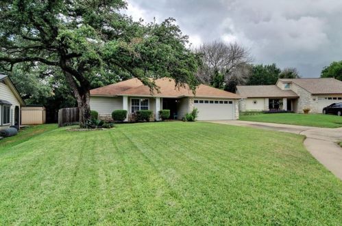 12606 Andromeda Cv, Austin TX  78727-5145 exterior