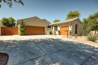 1637 Azalea Dr, Gilbert, AZ 85298-3228