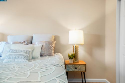 158 Holiday Hills Dr, Pacheco CA  94553-4212 exterior