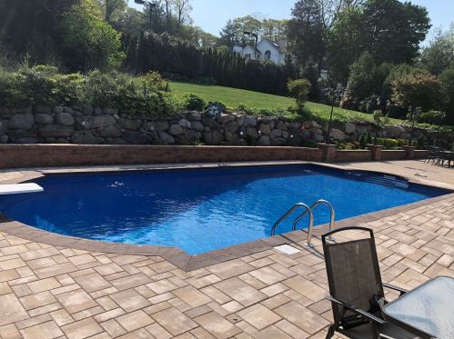 75 Rinaldo Rd, Northport, NY 11768-2206