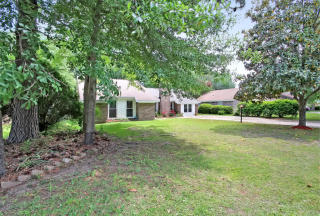 613 Longleaf Rd, Summerville, SC 29483-2077