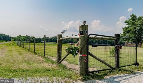 329 Gallo Rd, Harrington, DE 19952-4471
