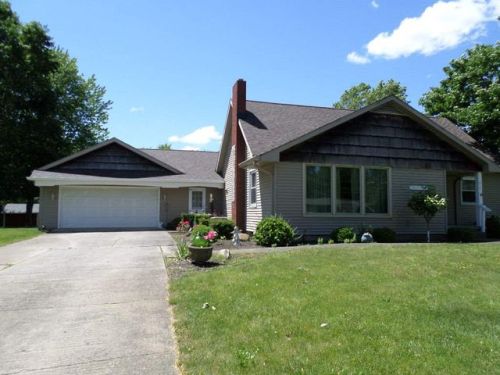 919 8th St, Rochester, IN 46975-2713
