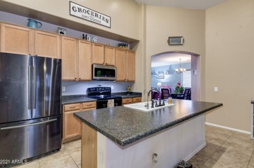 1637 Vineyard Plains Dr, Queen Creek AZ  exterior