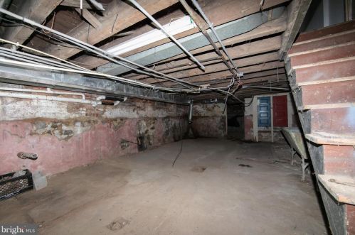 568 Spruce St, Camden NJ  08103-2131 exterior