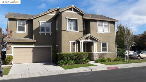 285 Kapalua Bay Cir, West Pittsburg CA  94565-7906 exterior
