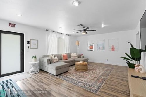 1831 56 Ave, Hollywood FL exterior