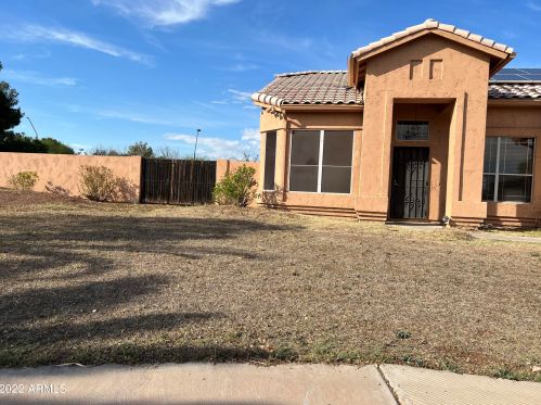 2364 Finley St, Gilbert, AZ 85296-1535