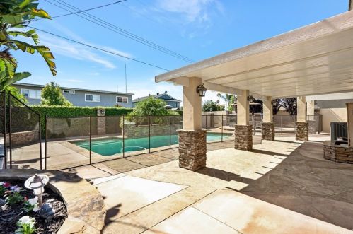 1241 Lynwood St, La Habra CA  90631-7406 exterior