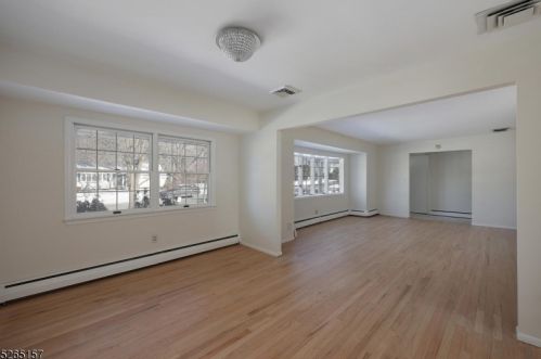 1 Prince Rd, Parsippany NJ  07054-4822 exterior