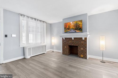 1330 Harrison St, Philadelphia PA  19124-5929 exterior