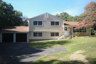 248 Church Hill Rd, Bridgeport, CT 06611-3124