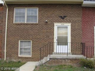 1606 Fort Fisher Ct, Dumfries VA  22026-2519 exterior