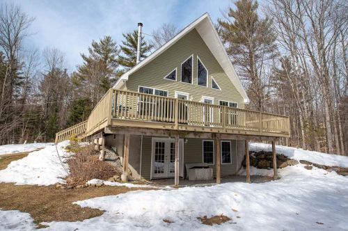 23 Jackson Rdg Rd, Danbury NH  03230-4147 exterior