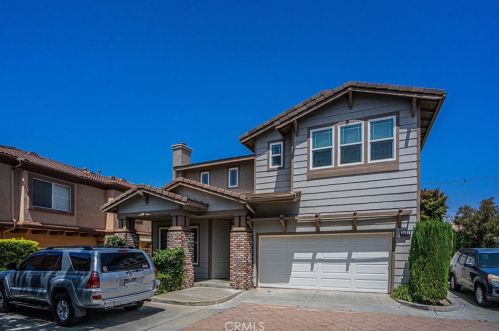 9441 Arbor Ln, Cypress, CA 90630-2800
